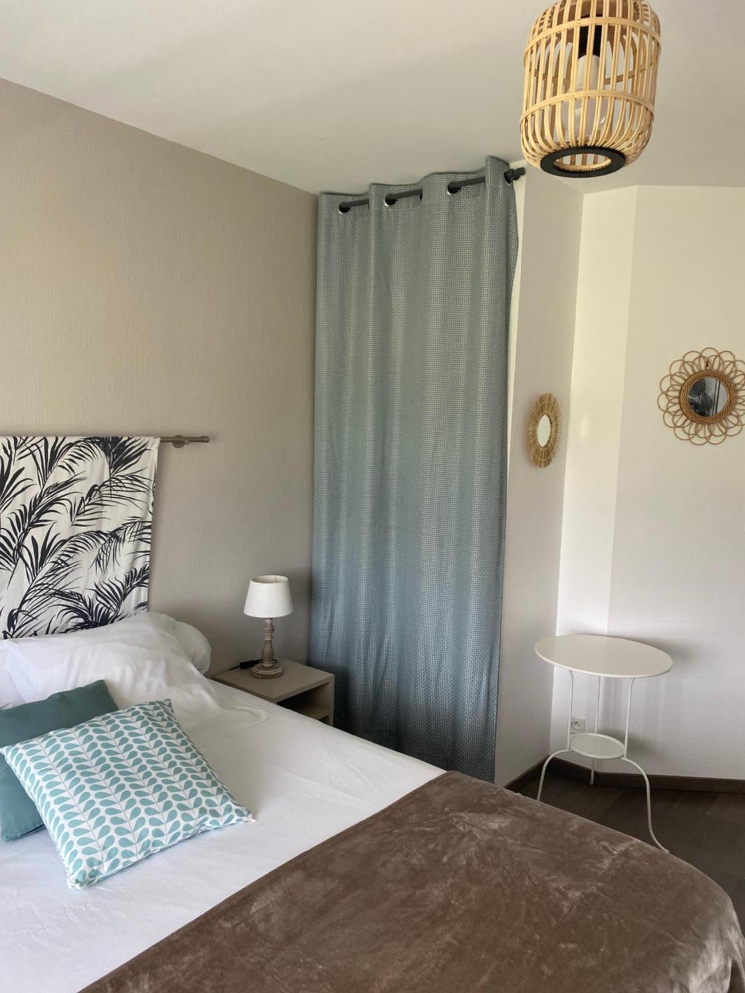 Le Relais De La Hardiesse 6Km Mont St Michel - Chambres Doubles - Suite Spa Privatif Courtils Buitenkant foto