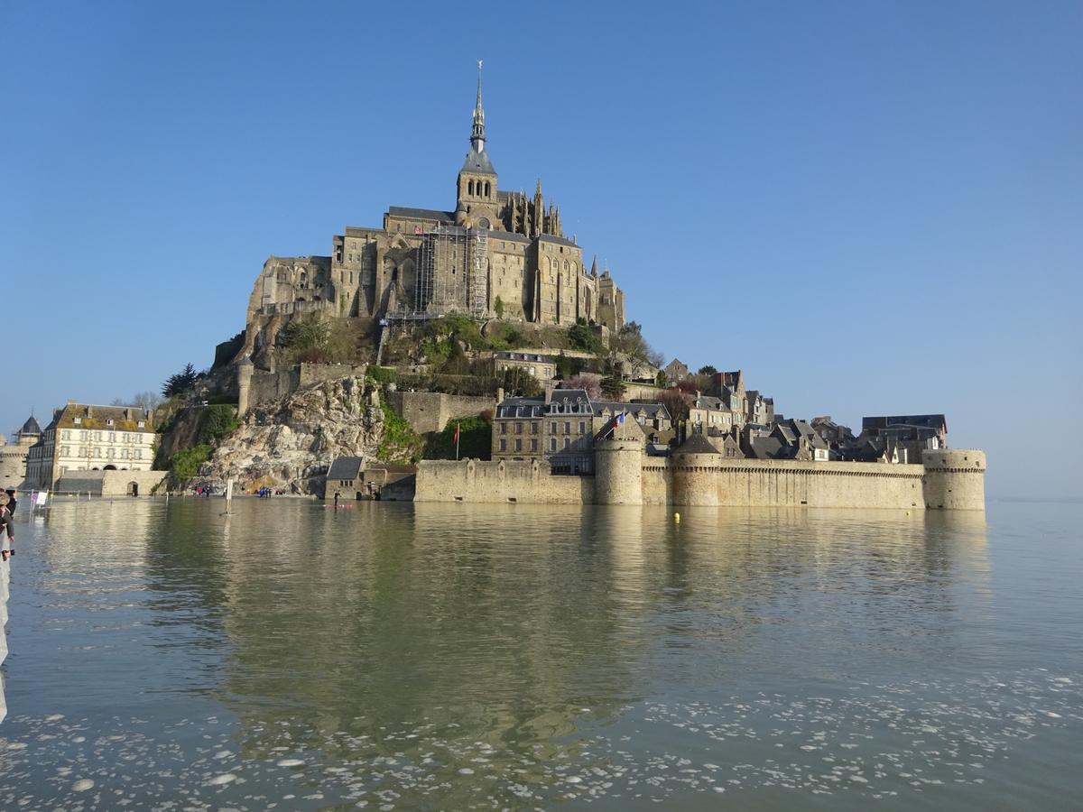 Le Relais De La Hardiesse 6Km Mont St Michel - Chambres Doubles - Suite Spa Privatif Courtils Buitenkant foto